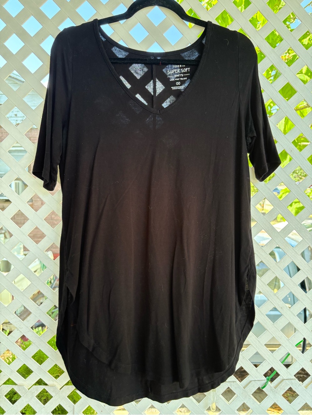 torrid Black V-Neck Short Sleeve Super Soft Tee